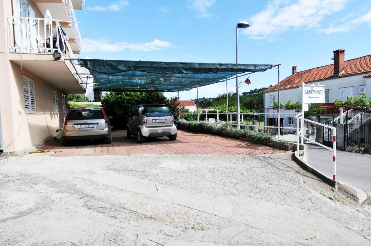 Apartment Fiorenini 2 Mlini Exterior photo